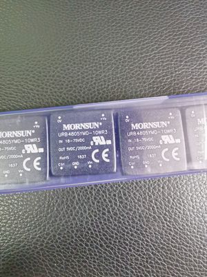 URB4805YMD-10WR3 5V 10W DC-DC 변환기 4:1 넓은 입력 (9-36V) 94% 효율성 SIP-7 -40°C ~ +85°C