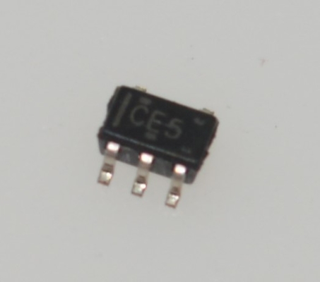 SN74LVC1G08DBVR 단일 2-입구 및 게이트 1.65-5.5V 공급 10ns 전파 지연 SOT-23-5 -40°C ~ +125°C