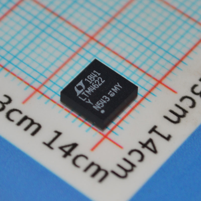 LTM4622IY 4A 20V 95% 효율성 3.1-20V 입력 ±1.5% 출력 정확성 2.5MHz 스위치 및 6.25mm × 6.25mm BGA 패키지