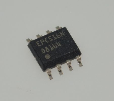 EPCS16SI8N 16Mb 직렬 플래시 저전력 고속 100MHz 단일 3.0V 전원 소형 폼 팩터 FPGA 구성기 안정적이고 안전한 데이터 저장