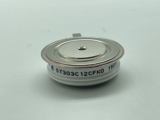 ST303C12CFK0 1200V 300A 반 브리지 모듈 낮은 Vce (sat) 낮은 손실 단회로 내구성 통합 NTC 모터 드라이브 및 산업 인버터