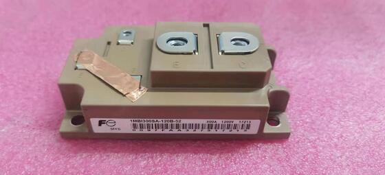 1MB1300SA-120B-52 1200V 1300A 하프 브리지 IGBT 모듈, 낮은 Vce(sat), 높은 단락 회로 내성, 낮은 스위칭 손실, 프레스 핏 기술, 대형 산업용 드라이브 및 고전력 UPS용