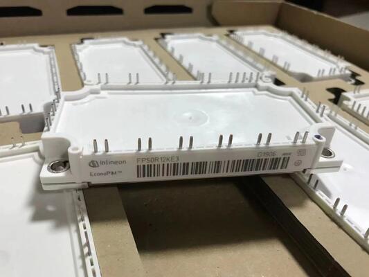 FP50R12KE3 1200V 50A PIM IGBT 모듈 TRENCHSTOPTM IGBT3 낮은 VCE (sat) 낮은 스위칭 손실 통합 수정기와 브레이크 구리 기판 NTC 모터 드라이브