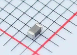 NCP18XH103F03RB: 10kΩ NTC 열전도, 0603 크기, ±1% 정확도, -40°C ~ +125°C, 100mW 전력, AEC-Q200