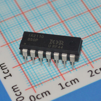 IR2110PBF 통합 회로 600V 고저도 드라이버 2A 최고 전류 10V-20V 논리 500ns 상승 시간 패키지 / 케이스 14-DIP (0.300", 7.62mm) -40°C ~ +125°C