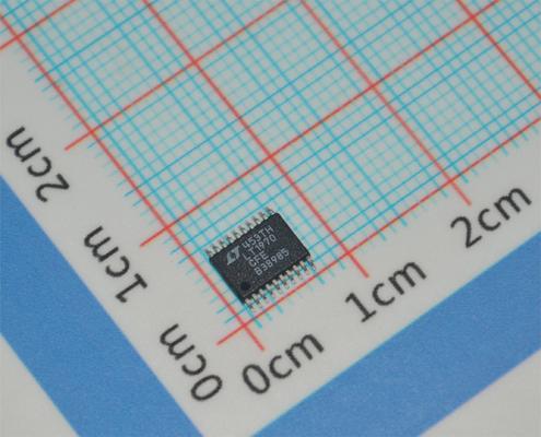 LT1970CFE ±500mA 전력 연산 증폭기 3V ~ ±15V 전원 공급 1MHz 대역폭 0.5µV/°C 오프셋 드리프트 20-TSSOP-EP -40°C ~ +85°C