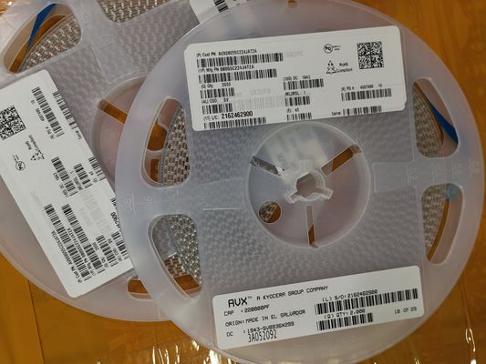 08055C224JAT2A 220nF MLCC 50V, X7R ±5% Tol 0805 -55°C ~ +125°C 저 ESR