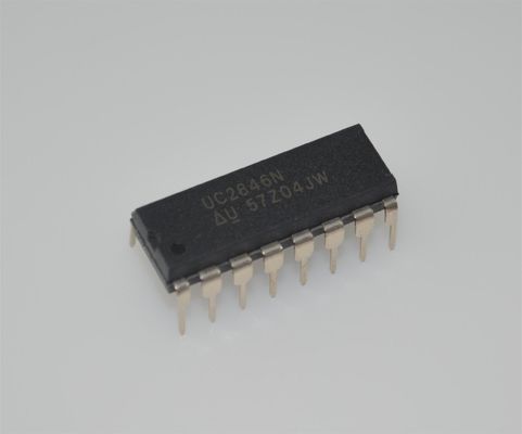 UC2846N 전류 모드 PWM 컨트롤러 500kHz, 8-40V 입력 1A 토템 폴 DIP-16 -40°C ~ +85°C