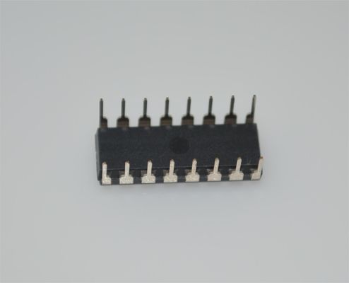 UC2846N 전류 모드 PWM 컨트롤러 500kHz, 8-40V 입력 1A 토템 폴 DIP-16 -40°C ~ +85°C