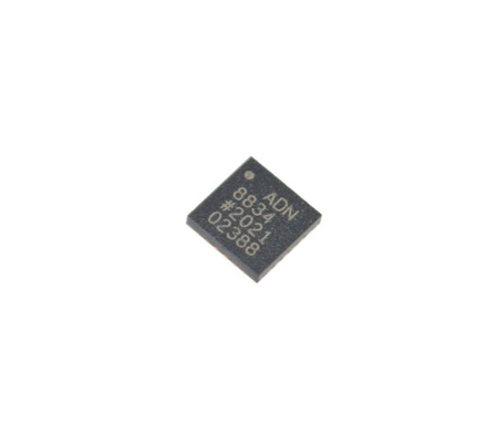 ADN8834ACPZ-R7 3A TEC 컨트롤러 ±2.5°C 안정성 2.7-5.5V 전원 I2C 인터페이스 LFCSP-32 -40°C ~ +85°C
