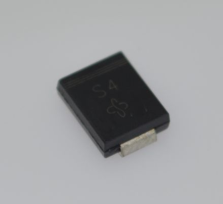 1N5819 쇼트키 다이오드 1A/40V 낮은 VF (0.6V) 빠른 전환 고 효율 낮은 전력 손실 DO-41 패키지 -65°C ~ +125°C 범위 극성 보호 및 DC-DC 변환기에 이상적입니다