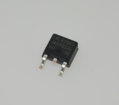 IRLR2905TRPBF 30V MOSFET 20mΩ 초저 RDS ((on) 60A 고전류 빠른 스위칭 속도 Avalanche TO-262 (D2PAK) 패키지 모터 드라이브 및 전력 변환용 납 없는