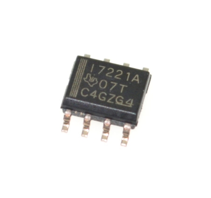 ISO7221ADR 디지털 격리기 1 채널 150Mbps 고속 3kVrms 격리 3.1ns 지연 2.7-5.5V 광전압 -40°C ~ +125°C SOIC-8 패키지