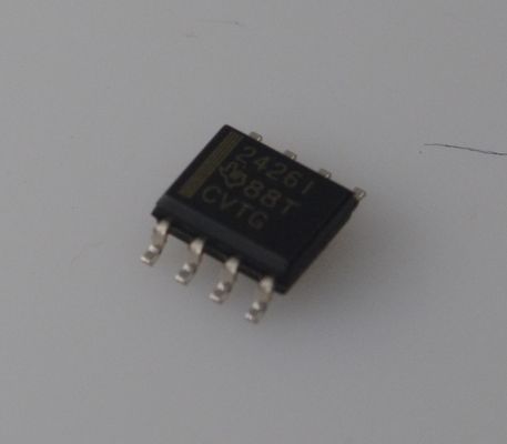 TLE2426IDR 정밀 가상 지상 참조 IC ±0.05% 정확성 1mA 출력 1.4V ~ 40V 넓은 입력 낮은 TC (35ppm/°C) 및 단일 공급 시스템 단장 보호