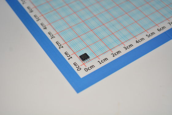 ADR02ARZ 정밀 5.0V 전압 참조 초저소음 4μVpp 0.02% 초기 정확성 3ppm/°C 변동 10mA 출력 1.2V ~ 15V 범위