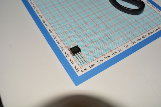 IRF4905LPBF P 채널 MOSFET 55V/-74A 초저 20mΩ RDS(on) 애벌런치 등급 TO-220AB 무연 고효율 전력 및 모터 제어용 신뢰성