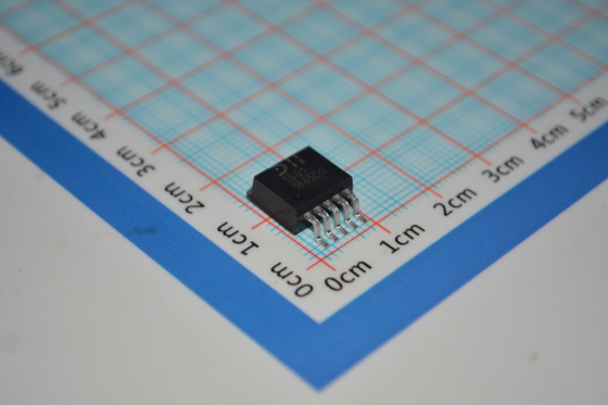 AP1501-K5G-13 5V/3A 스텝다운 컨버터, 4.5-40V 입력, 90% 효율, 낮은 대기 전류, 열 차단, 500kHz 주파수 & SOT-23 패키지