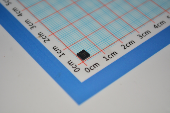 BQ24296MRGER 2A 단일 셀 리온 이온 충전기 3.9V-6.2V 입력 I2C 제어 열 규제 20V OVP 및 3mm × 3mm QFN 패키지