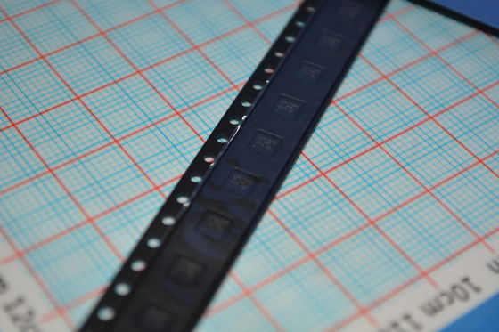 CSD17309Q3 30V N 채널 NexFETTM MOSFET 3.6mΩ RDS ((on) 40A 연속 전류 175°C 등급 극저 Qg 3mm×3mm SON 패키지 AEC-Q101 자격 and Pb-Free