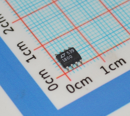 LT1800CS8#PBF Op Amp 100MHz 이득 BW 450V/μs 스레브 속도 3.5nV/√Hz 노이즈 2.7-12.6V 공급 철도에서 철도 I/O 8-핀 SOIC -40°C ~ 85°C 저전력