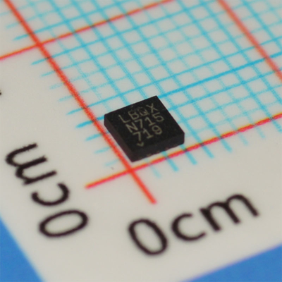 LTC3454EDD#PBF 고효율 1.5A Buck-Boost 컨버터 2.7-5.5V 입력 92% 최고효율 I2C 제어 낮은 소음 2.5μA 종료 및 작은 3mm x 3mm DFN 패키지