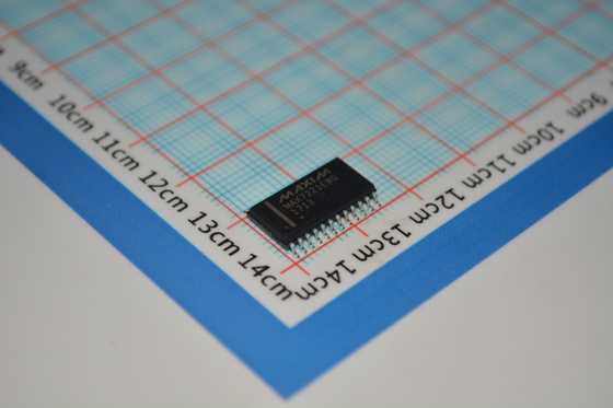 MAX7221EWG+T 8자리 LED 디스플레이 드라이버 SPI 인터페이스 10MHz 시리즈 데이터 레이트 2.7V-5.5V 운영 개별 LED 제어 및 24 핀 넓은 SOIC 패키지