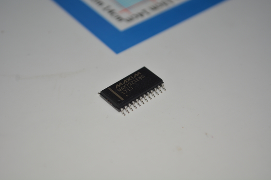 MAX7221EWG+T 8자리 LED 디스플레이 드라이버 SPI 인터페이스 10MHz 시리즈 데이터 레이트 2.7V-5.5V 운영 개별 LED 제어 및 24 핀 넓은 SOIC 패키지