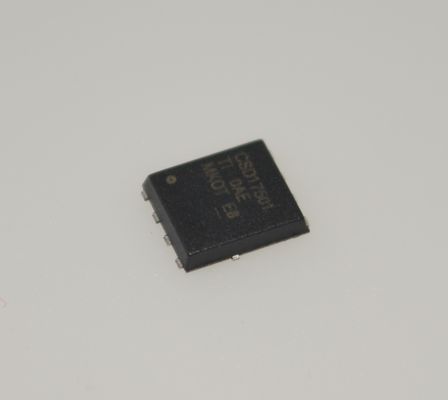 CSD17522Q5A 25V/4.7mΩ NexFET MOSFET 40A 펄스 1.5V 최대 VGS ((th) AEC-Q101 자격 SON 5x6mm 패키지 알로겐 없는 및 초저 Qg and Qgd