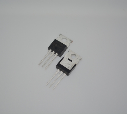 초저 Rds(on) 0.02Ω IRF4905PBF P 채널 -55A -60V TO-220 패키지 고전류 견고한 애벌런치 등급 로직 레벨 게이트 낮은 게이트 전하 110nC 빠른 스위칭 고전력 효율