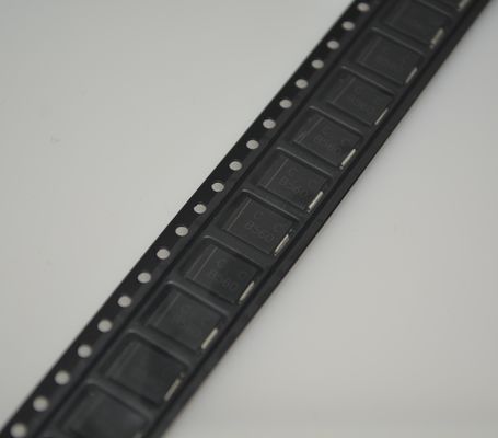 CDBC560-G 560Ω@100MHz 공통 모드 초크 고전류 정격 광범위 온도 범위 저 DCR 우수한 EMI 억제 RoHS 규격 소형 설계 전원 및 데이터 라인 보호