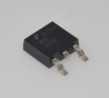MJD3055T4G 60V 15A NPN 전력 달링턴, 고효율을 위한 낮은 VCE(sat), 견고한 성능을 위한 통합 댐퍼 및 다이오드, TO-220 패키지, 유도 부하, 모터 및 솔레노이드에 적합