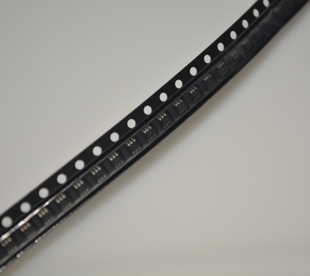 SMF05C.TCT 저용량 5채널 ESD 보호 배열 IEC 61000-4-2 준수 5V 등급 초소형 패키지 및 고속 데이터 라인 보호용 공간 절약 설계