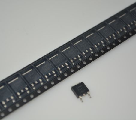 ZXMP7A17KTC RF MOSFET 3.3-5V 작동 17GHz 고주파 15dB 이득 +25dBm OIP3 1.8dB 잡음 지수 70mA 바이어스 무조건 안정 소형 8핀 DFN 패키지