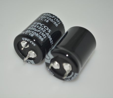 B41252A9827M000 EPCOS/TDK 820nH 페라이트 코어 인덕터 10% 허용 오차 7.8A 포화 전류 9.5A 열 전류 -55°C ~ +150°C RoHS 규격 자동차 등급 AEC-Q200 인증