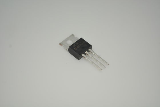IRFB4227PBF 200V/195A MOSFET, 초저 4.5mΩ Rds(on) TO-220 패키지, 로직 레벨 드라이브, 애벌런치 정격, 고속 스위칭, 고효율, 모터 제어 및 전력 시스템용 견고한 설계