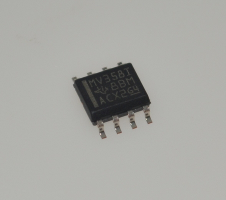 LMV358IDR 레일-레일 출력 1MHz 대역폭 1mV 오프셋 2.7-5.5V 동작 마이크로 전력 (0.1mA) CMOS 입력 SOIC-8 패키지 -40°C ~ +125°C