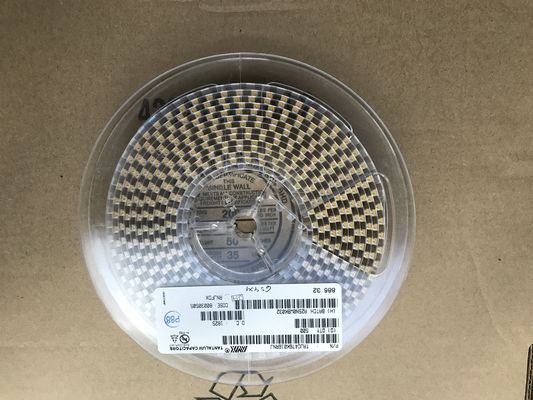 GRM0335C1H5R6BA01D 5.6pF ±0.1pF 0402 MLCC, 50V 정격, C0G(NP0) 유전체, 최고의 안정성, 높은 Q 팩터, 초저손실, 할로겐 프리, 자동차 회로용 테이프 and 릴 포장