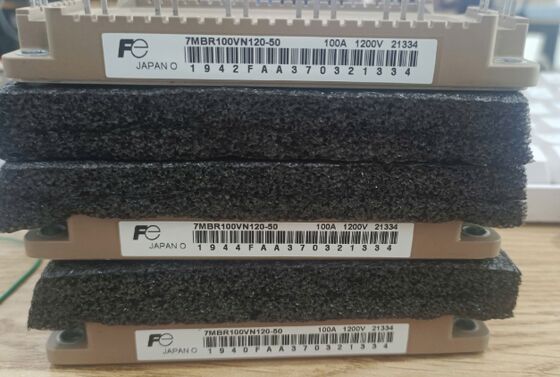 7MBR100VN120-50 1200V 100A PIM 모듈 통합 수정기와 인버터 저손실 고 격리 내장 NTC 컴팩트 패키지 산업용 모터 드라이브 및 UPS