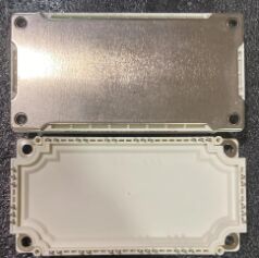 FP100R12KT4 1200V 100A PIM IGBT 모듈 TRENCHSTOP™ IGBT4 낮은 VCE(sat) 2.1V 통합 정류기 및 브레이크 구리 베이스플레이트 NTC 낮은 스위칭 손실 모터 드라이브용