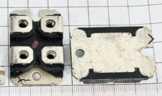 IXFN56N90P 900V 56A N 채널 MOSFET 초저 Rds ((on) 135mΩ HiPerFETTM 극지 기술 빠른 체질 다이오드 낮은 Qg 고속 스위치 SOT-227B UPS 및 드라이브 패키지