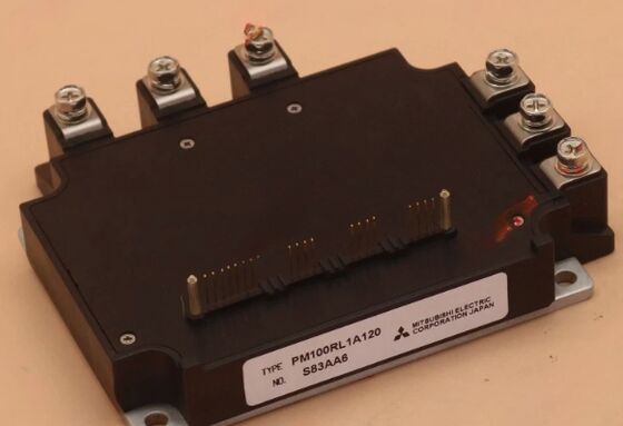 PM100RL1A120 1200V 100A IPM 5세대 CSTBT™ 저 VCE(sat) 1.75V 통합 드라이브 단락 보호 과열 감지 오류 출력 UL 인증 드라이브용