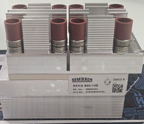 SKKQ800/14E 1400V 800A 단일 사이리스터 모듈 고속 스위칭 저 VF 1.37V 12kA 서지 AlN 세라믹 베이스 압력 접점 증폭 게이트 UL 인증 소프트 스타터 및 인버터용