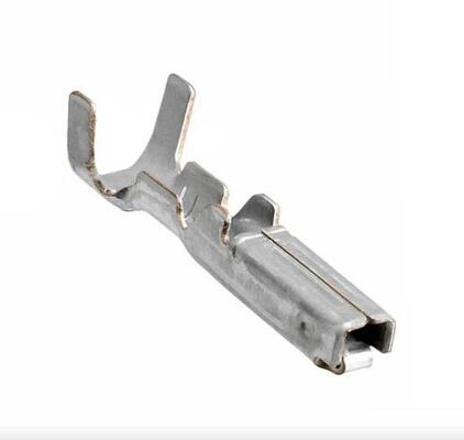 282403-1 8 위치 2.5mm Pitch Wire-to-Board Receptacle Crimp Housing Friction Lock Polarized UL 94V-0 4.5A 산업 및 자동차용 등급 패널 마운트