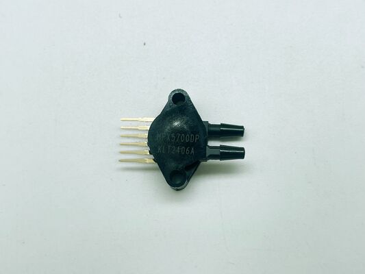 MPX5700DP 차이 압력 센서 0에서 700kPa 범위 2.5% 정확성 4.7V 출력 템퍼 보상 아날로그 출력 산업용