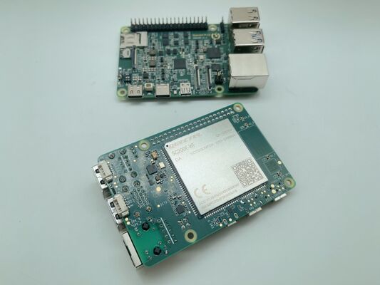SC200EWFDA-G55-UNNNA SMD 알루미늄 전해 커패시터 200V 정격 105°C 저임피던스 장수명 고리플 -40 ~ +105°C 전원 및 LED용